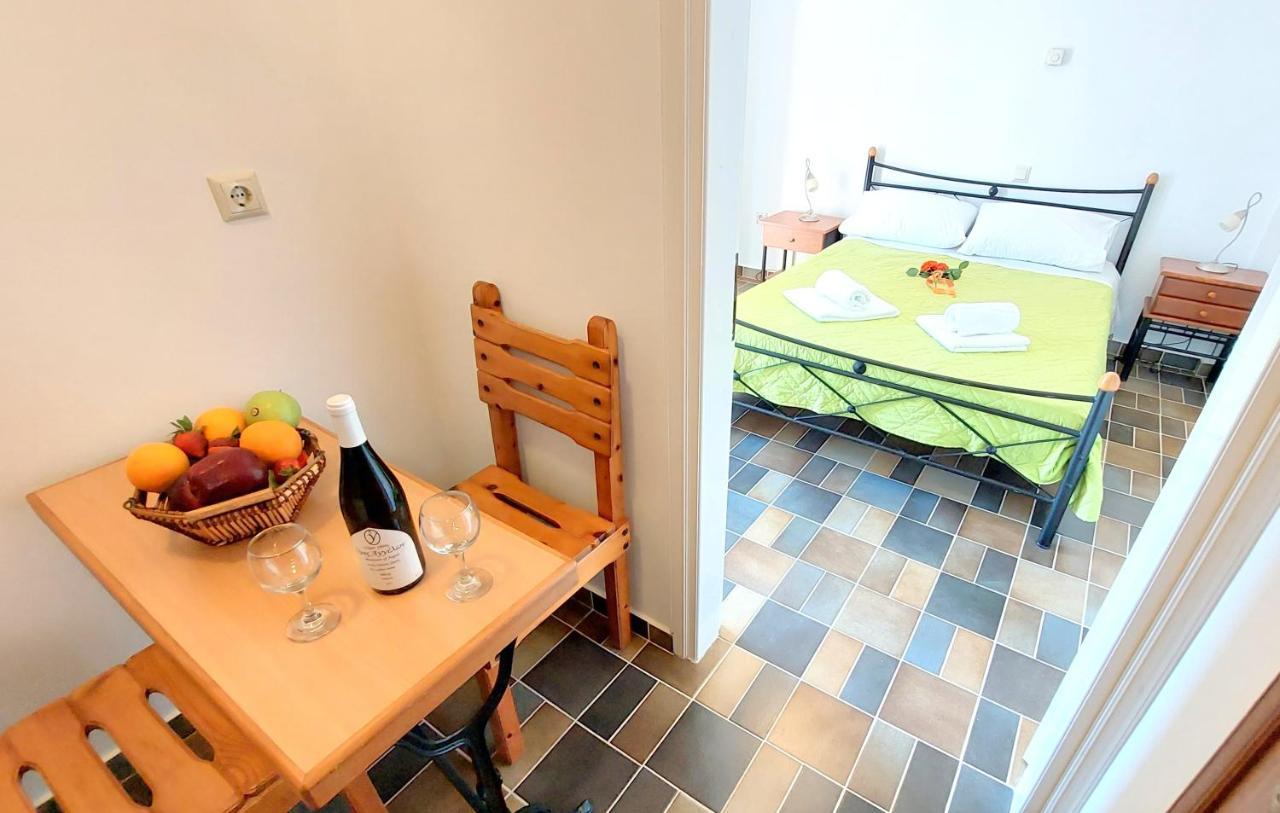 Euryclea Apartments Perachori Eksteriør bilde