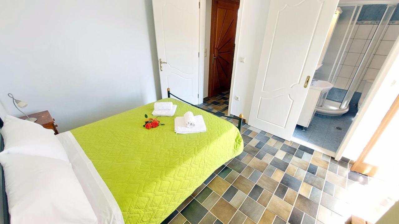 Euryclea Apartments Perachori Eksteriør bilde